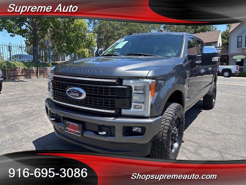 2017 Ford F-250 Platinum photo 44
