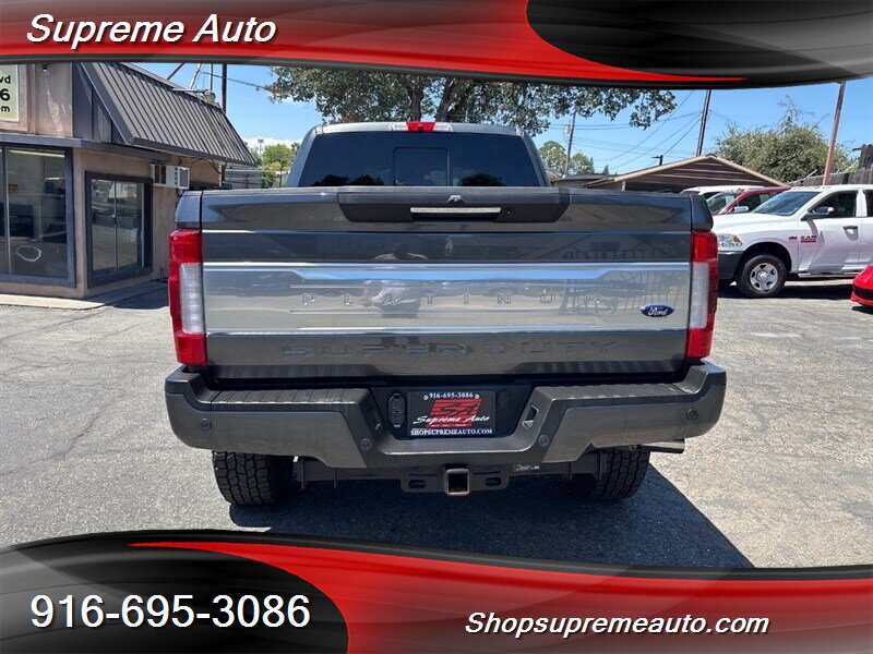 2017 Ford F-250 Platinum photo 52
