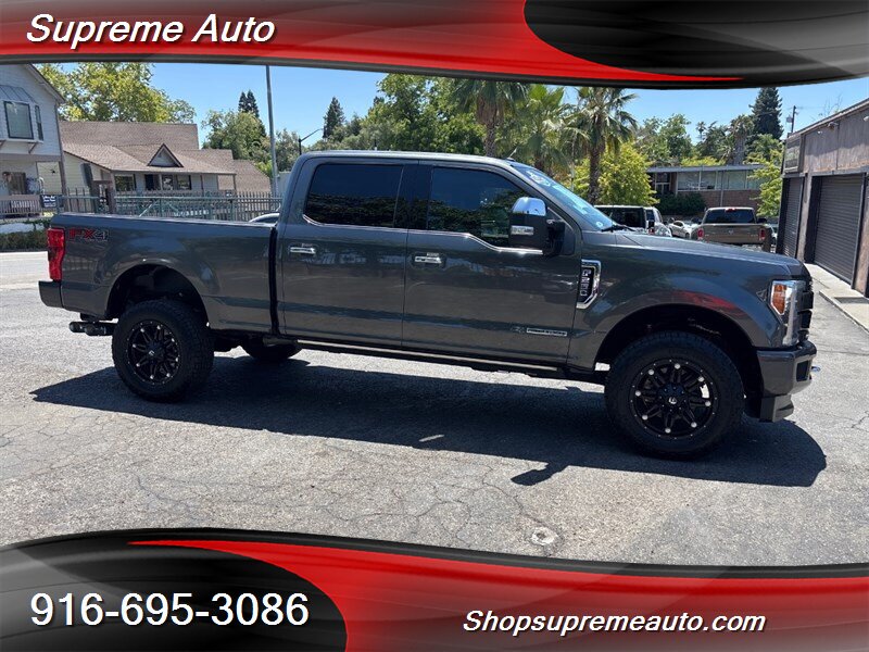 2017 Ford F-250 Platinum photo 47