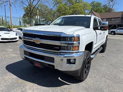 2016 Chevrolet Silverado 2500 LTZ Crew Cab*4X4*Tow Package*Z71 Package*Gas*6.0L*   - Photo 4 - Fair Oaks, CA 95628