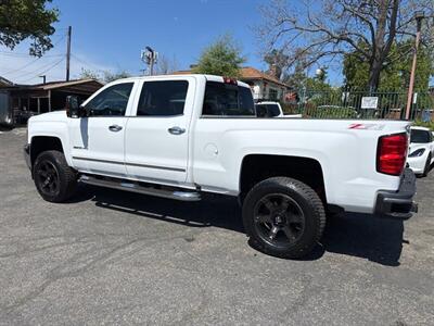 2016 Chevrolet Silverado 2500 LTZ Crew Cab*4X4*Tow Package*Z71 Package*Gas*6.0L*   - Photo 14 - Fair Oaks, CA 95628