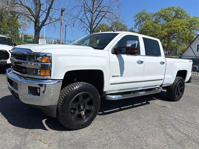 2016 Chevrolet Silverado 2500 LTZ Crew Cab*4X4*Tow Package*Z71 Package*Gas*6.0L*   - Photo 2 - Fair Oaks, CA 95628
