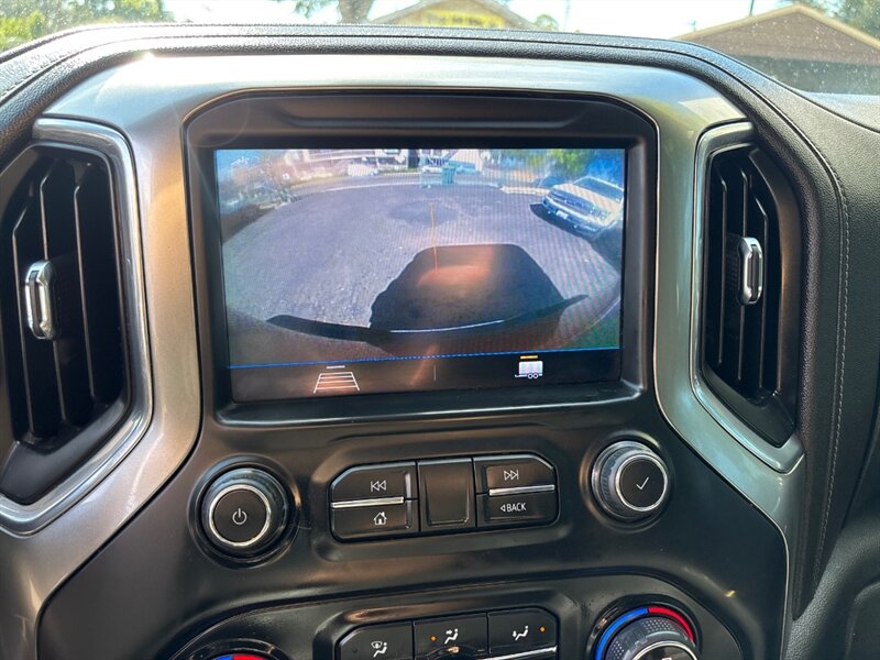 2021 Chevrolet Silverado 2500HD LT photo 18