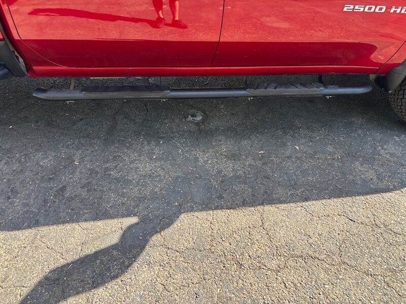 2021 Chevrolet Silverado 2500HD LT photo 25