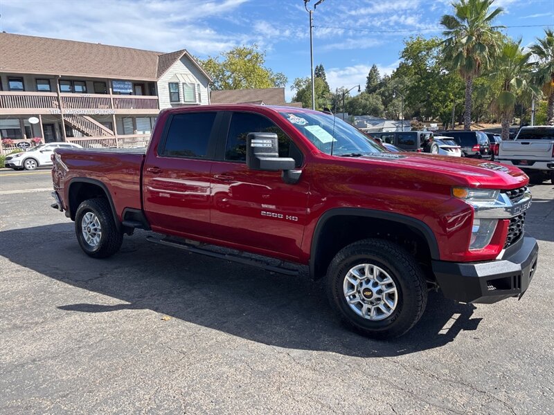 2021 Chevrolet Silverado 2500HD LT photo 5