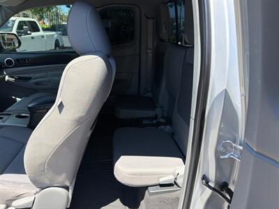 2013 Toyota Tacoma PreRunner V6 Access Cab*2WD*TRD Off Road* - Photo 19 - Fair Oaks, CA 95628