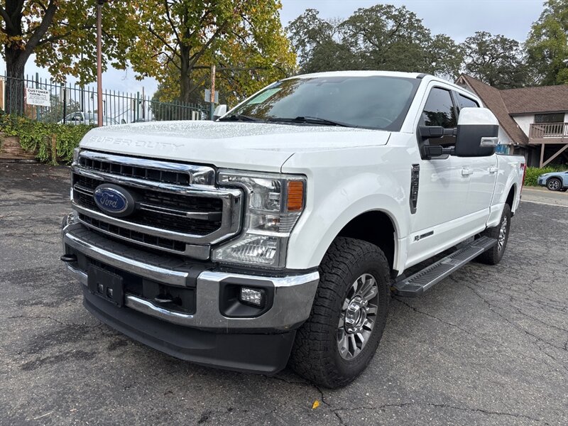 2022 Ford F-250 Lariat photo 3