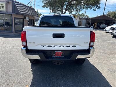 2019 Toyota Tacoma SR5 V6 Double Cab*4X4*Rear Camera*Tow Package*   - Photo 10 - Fair Oaks, CA 95628