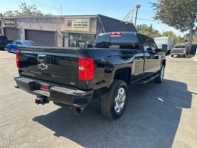 2017 Chevrolet Silverado 2500 LTZ Crew Cab*4X4*Tow Package*Z71 Package*One Owner   - Photo 8 - Fair Oaks, CA 95628