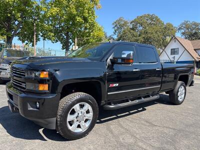 2017 Chevrolet Silverado 2500 LTZ Crew Cab*4X4*Tow Package*Z71 Package*One Owner   - Photo 2 - Fair Oaks, CA 95628