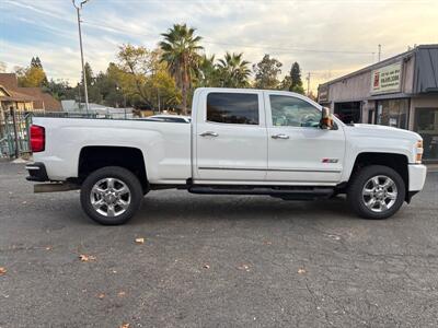 2017 Chevrolet Silverado 2500 LTZ Crew Cab*4X4*Tow Package*Z71 Package*One Owner   - Photo 7 - Fair Oaks, CA 95628