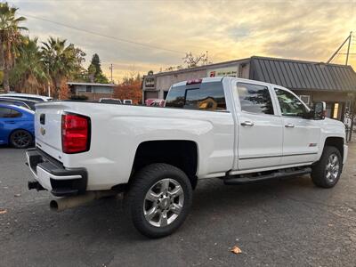 2017 Chevrolet Silverado 2500 LTZ Crew Cab*4X4*Tow Package*Z71 Package*One Owner   - Photo 8 - Fair Oaks, CA 95628