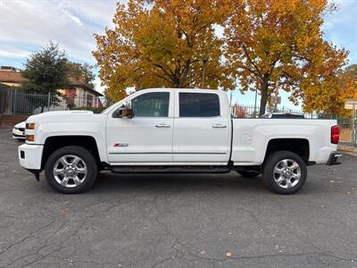 2017 Chevrolet Silverado 2500 LTZ Crew Cab*4X4*Tow Package*Z71 Package*One Owner   - Photo 12 - Fair Oaks, CA 95628