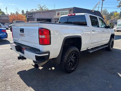 2017 GMC Sierra 3500 Denali Crew Cab*4X4*Tow Package*Rear Camera*Loaded   - Photo 9 - Fair Oaks, CA 95628