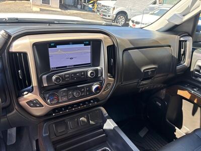 2017 GMC Sierra 3500 Denali Crew Cab*4X4*Tow Package*Rear Camera*Loaded   - Photo 18 - Fair Oaks, CA 95628