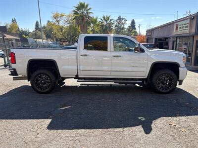 2017 GMC Sierra 3500 Denali Crew Cab*4X4*Tow Package*Rear Camera*Loaded   - Photo 7 - Fair Oaks, CA 95628