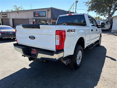 2019 Ford F-250 Super Duty XLT SuperCrew Cab*4X4*Tow Package*Rear Camera* - Photo 9 - Fair Oaks, CA 95628