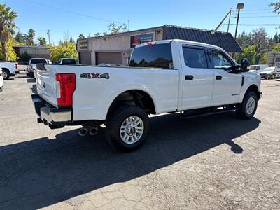 2019 Ford F-250 Super Duty XLT SuperCrew Cab*4X4*Tow Package*Rear Camera* - Photo 8 - Fair Oaks, CA 95628
