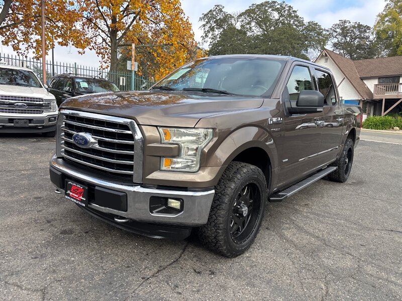 2015 Ford F-150 XLT photo 3