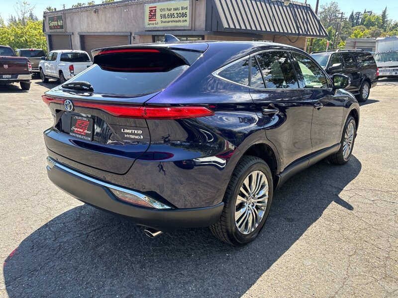 2021 Toyota Venza Limited photo 8