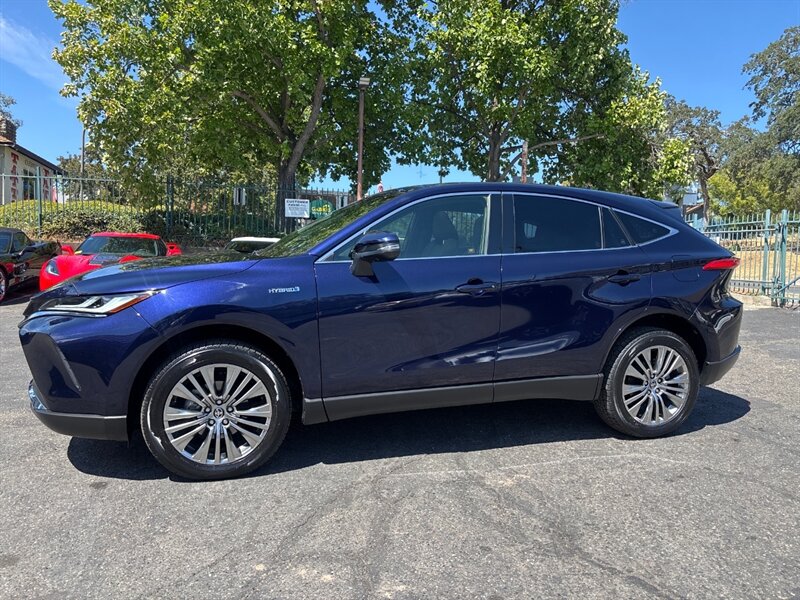 2021 Toyota Venza Limited photo 36