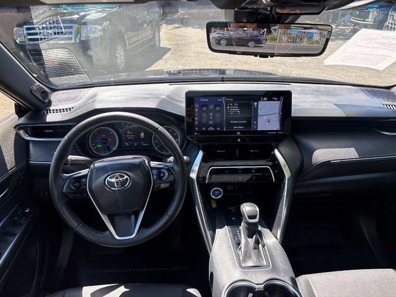 2021 Toyota Venza Limited photo 22