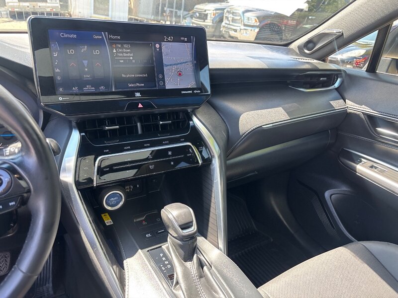 2021 Toyota Venza Limited photo 16