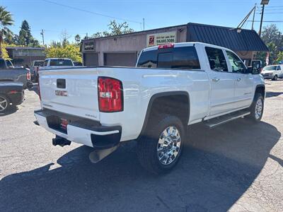 2017 GMC Sierra 2500HD Denali Crew Cab*4X4*Tow Package*Rear Camera*Loaded   - Photo 8 - Fair Oaks, CA 95628