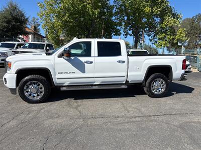 2017 GMC Sierra 2500HD Denali Crew Cab*4X4*Tow Package*Rear Camera*Loaded   - Photo 13 - Fair Oaks, CA 95628