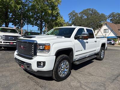 2017 GMC Sierra 2500HD Denali Crew Cab*4X4*Tow Package*Rear Camera*Loaded   - Photo 2 - Fair Oaks, CA 95628