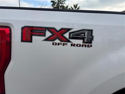 2018 Ford F-250 Super Duty Lariat SuperCrew*4X4*Tow Package*Moon Roof*FX4*   - Photo 29 - Fair Oaks, CA 95628