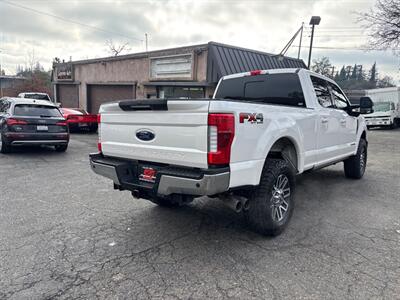 2018 Ford F-250 Super Duty Lariat SuperCrew*4X4*Tow Package*Moon Roof*FX4*   - Photo 8 - Fair Oaks, CA 95628