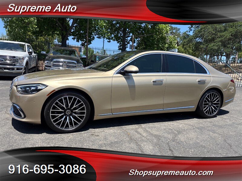 2022 Mercedes-Benz S 500 4MATIC*Loaded*Low Miles*Dual Moon Roof*  