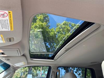 2012 Ford Expedition EL XLT*RWD*Third Row Seats*Moon Roof*V8 5.4 L*   - Photo 18 - Fair Oaks, CA 95628