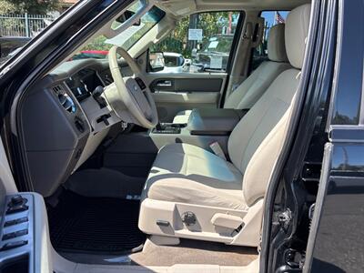 2012 Ford Expedition EL XLT*RWD*Third Row Seats*Moon Roof*V8 5.4 L*   - Photo 15 - Fair Oaks, CA 95628