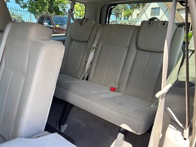 2012 Ford Expedition EL XLT*RWD*Third Row Seats*Moon Roof*V8 5.4 L*   - Photo 20 - Fair Oaks, CA 95628
