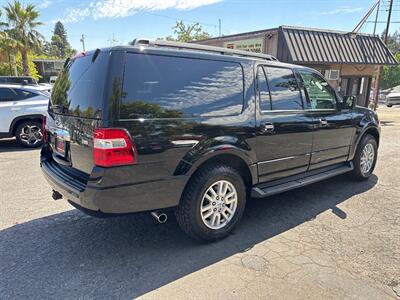 2012 Ford Expedition EL XLT*RWD*Third Row Seats*Moon Roof*V8 5.4 L*   - Photo 8 - Fair Oaks, CA 95628