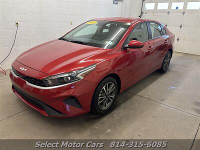2023 Kia Forte LXS - Photo 8 - Erie, PA 16505