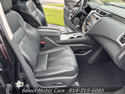 2017 Nissan Murano SL  AWD - Photo 8 - Erie, PA 16505