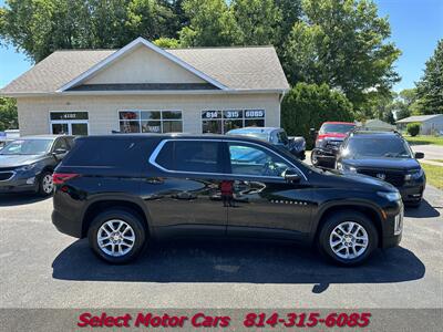 2022 Chevrolet Traverse LS SUV