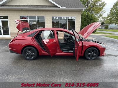 2021 Hyundai Elantra SEL   - Photo 13 - Erie, PA 16505