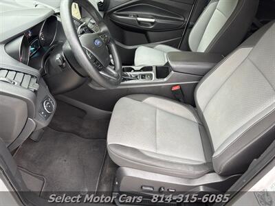 2019 Ford Escape SE AWD - Photo 9 - Erie, PA 16505