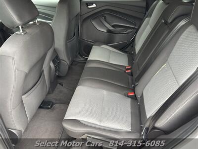 2019 Ford Escape SE AWD - Photo 10 - Erie, PA 16505