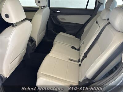 2018 Volkswagen Tiguan 2.0T SEL 4Motion  AWD - Photo 7 - Erie, PA 16505
