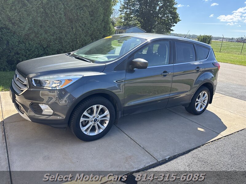 2019 Ford Escape SE  AWD