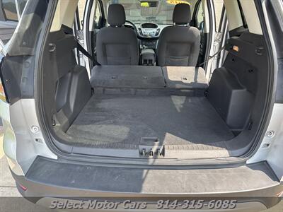 2018 Ford Escape SE AWD - Photo 14 - Erie, PA 16505