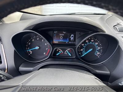 2014 Ford Escape Titanium   - Photo 5 - Erie, PA 16505