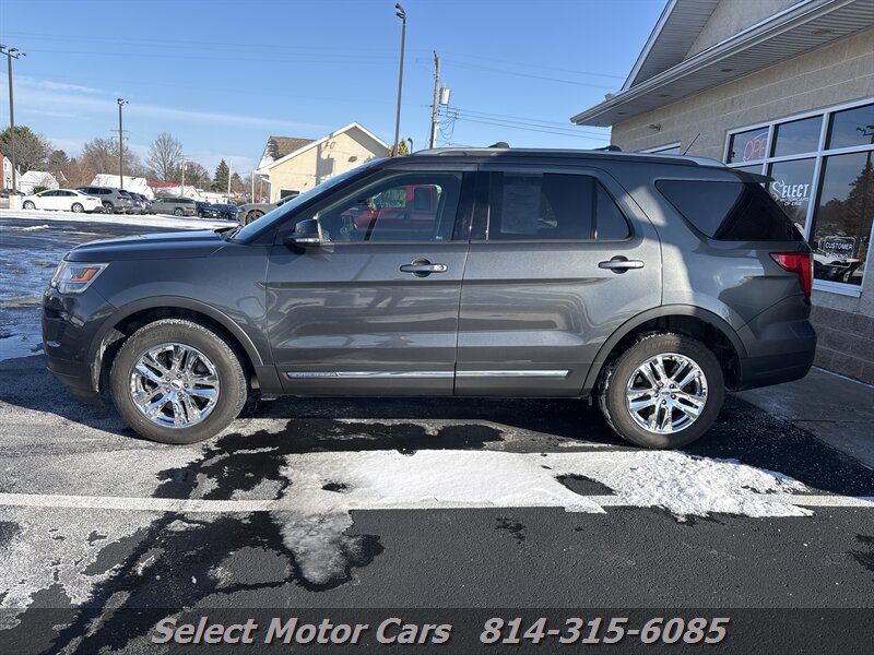 2018 Ford Explorer XLT  AWD