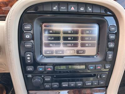 2004 Jaguar XJ8 Vanden Plas - Photo 16 - Albuquerque, NM 87107