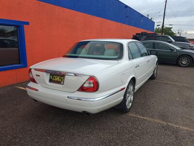 2004 Jaguar XJ8 Vanden Plas - Photo 2 - Albuquerque, NM 87107